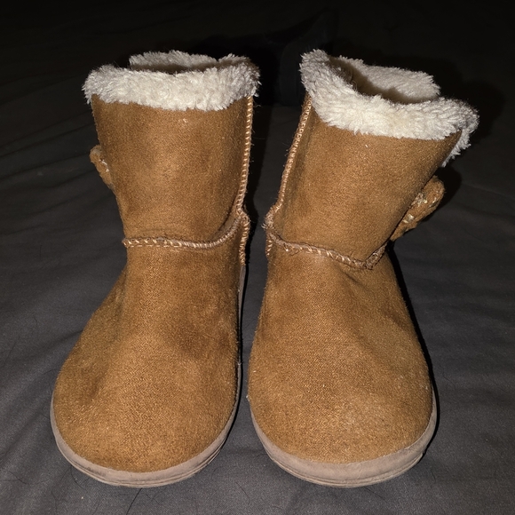 Cozy & Cute Garanimals Girls' Boots - Size 6 (Toddler) - Picture 1 of 3